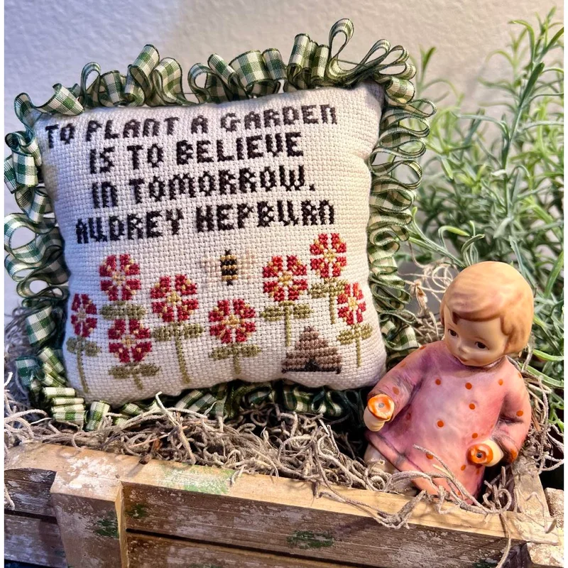 hobbyhouseneedleworks202609300809151076028